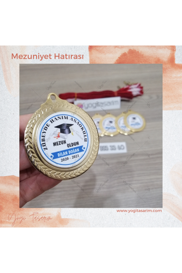 Mezun Oldum Yazılı Mezuniyet Madalyası Mezun Oldum Yazılı Mezuniyet Madalyası